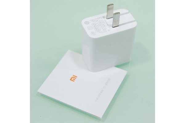 Củ sạc nhanh Xiaomi 2 cổng USB 3.0