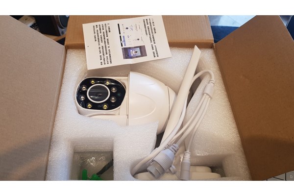 Camera Wifi Ngoài trời Yoosee Full HD 1080P PTZ xoay 360 độ