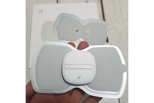 MÁY MASSAGE MINI XIAOMI LR-H006