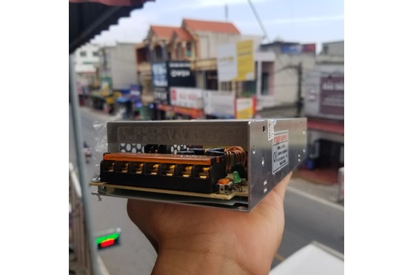 Nguồn tổ ong 12V - 15A